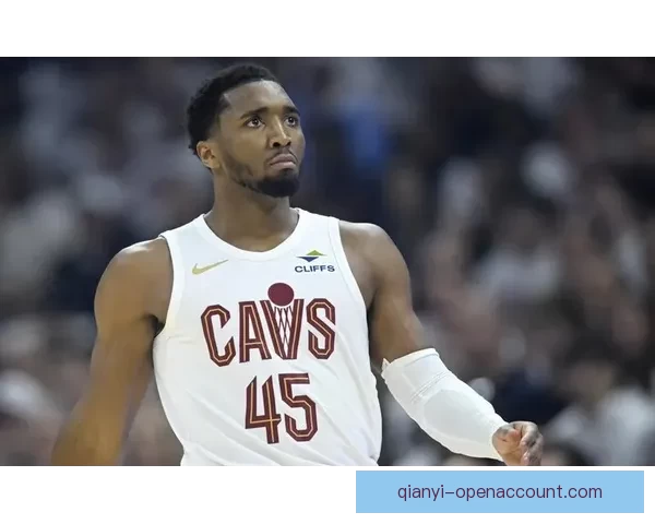 米切尔因眼伤大概率缺席对阵公牛比赛 骑士主帅透露伤情情况